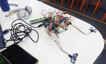 414fa1839bc87d9f8e3f48e713716b6-4-2